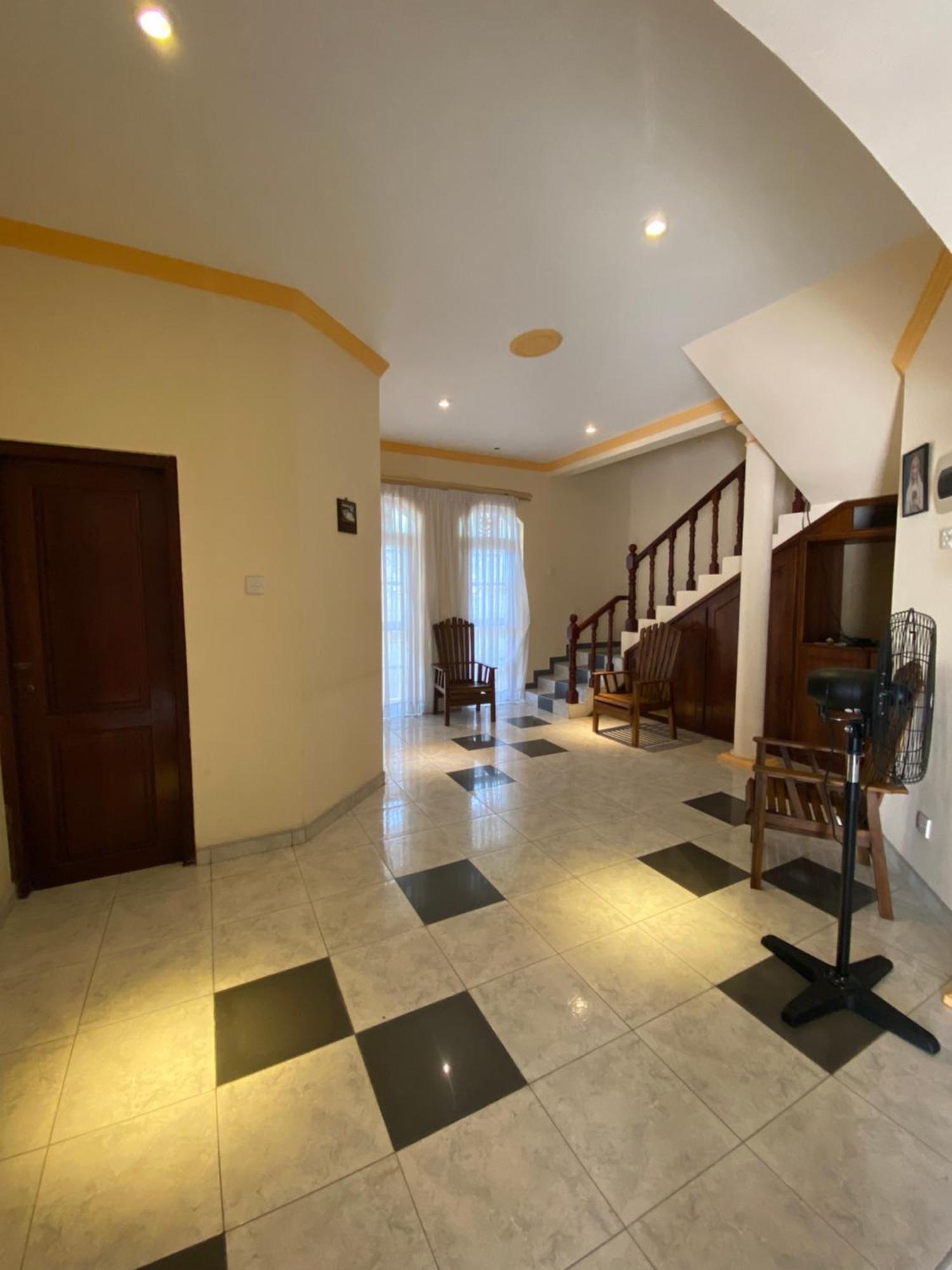 The Serene House Negombo Exteriör bild